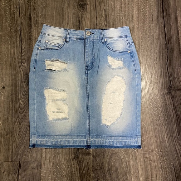 OVS Distressed Denim Skirt - Picture 1 of 5